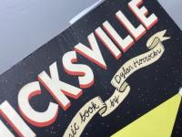 洋書　グラフィックノベル　Hicksville　　victoria university press  Dylan Horrocks