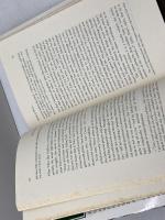 洋書　Confinement and Flight: An Essay on English Literature of the Eighteenth Century Univ of California Pr Carnochan, W. B.