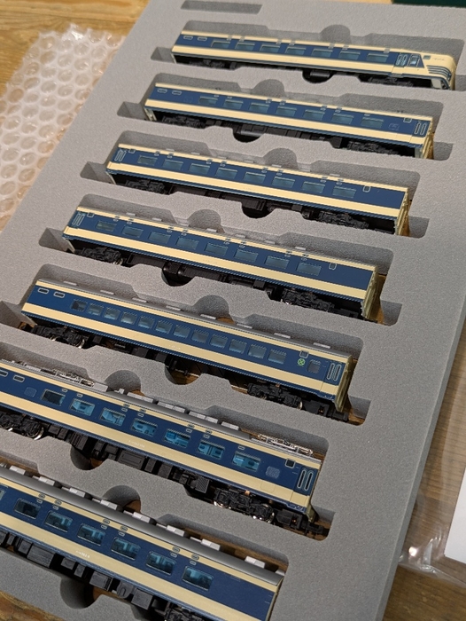 浅　KATO　583系 特急形寝台電車　7両基本セット　10-395 鉄道模型 Nゲージ KATO カトー 10-395 583系 特急形寝台電車 基本