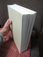 「日本の宗教とジェンダーに関する国際総合研究 : 尼寺調査の成果を基礎として 1-4巻セット」 1巻「本文編」・2巻「霊鑑寺文書目録」・3巻「中宮寺文書目録」・4巻「慈受院文書目録」　