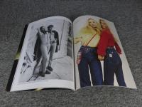 Swedish Fashion　Exploring a New Identity  （スウェーディッシュ・ファッション 新しいアイデンティティを求めて）