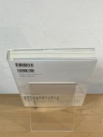 街の衣のいちまい下の虹は蛇だ : 長篇詩