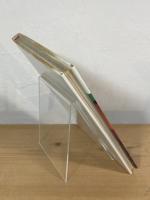 階段と玄関まわり