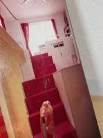 階段と玄関まわり