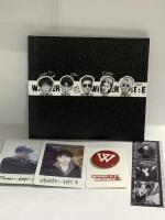 WINNER - EXIT : E (ミニアルバム/1CD+フォトブック+バッジ+フィルム1枚+ポラロイド2枚) (S Ver.) [並行輸入品] YG Ent. CD