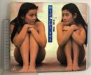 石田ゆり子・石田ひかり写真集 ゆり子・ひかり きせき 1987-1996  集英社