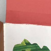 洋書 しかけ絵本 Eric Carle's How Things Grow (The World of Eric Carle) World of Eric Carle はらぺこあおむし