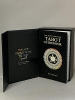 ワイルドアンノウン タロット 日本語説明書付 株式会社 JMA・アソシエイツ キム・クランス カード78枚揃い THE WILD UNKNOWN TAROT DECK AND GIDEBOOK