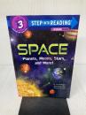 Space: Planets, Moons, Stars, and More! (Step into Reading)