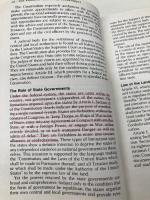 United States Government: How and Why it Works Bantam USA Encyclopaedia Britannica