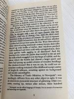 Nineteen Eighty Four (Penguin Essentials, 95) Penguin UK Orwell, George