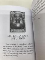 Angel Answers Oracle Cards: A 44-Card Deck and Guidebook Hay House Inc. Valentine, Radleigh