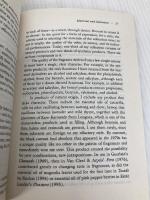 Perfume: The Alchemy of Scent Arcade Publishing Ellena, Jean-Claude