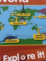 【※書き込み有り】Around the World Find it! Explore it!: More Than 250 Things to Find, Facts and Photos!