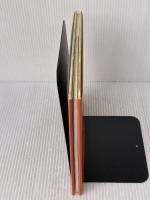 季節の中を流れる グラフィック社