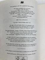 Empire of Pain: The Secret History of the Sackler Dynasty Picador Keefe, Patrick Radden