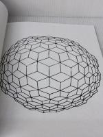 ３D　-　大人の塗り絵: 深さのある30のパターンとシェープ (大人用の錯視の塗り絵)