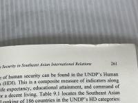 International Relations in Southeast Asia: The Struggle for Autonomy, Third Edition (Asia in World Politics) Row