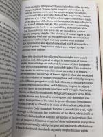 Human Rights: A Very Short Introduction Oxford Univ Pr Clapham, Andrew