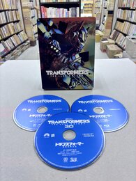 トランスフォーマー　最後の騎士王　スチール・ブック仕様　3D+ブルーレイ+特典ブルーレイ（3枚組）　[Blu-ray]