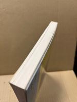 村上春樹 : テーマ・装置・キャラクター