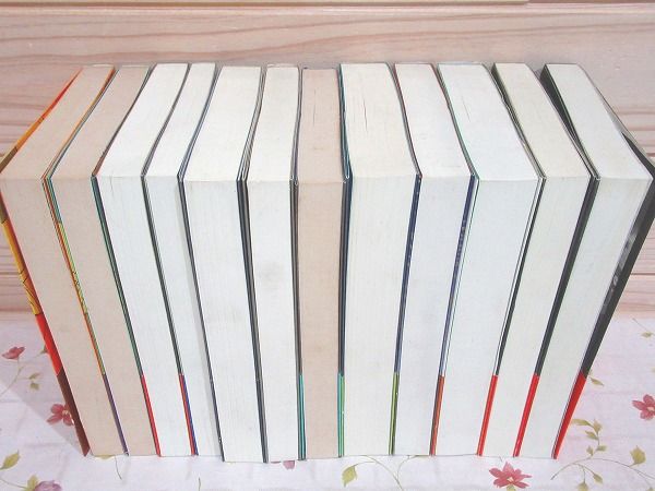 小泉八雲作品集 全12冊揃 A5判並製(カバー版) / 古本、中古本 小泉八雲作品集 全12冊揃 A5判並製(カバー版) / 古本、中古本