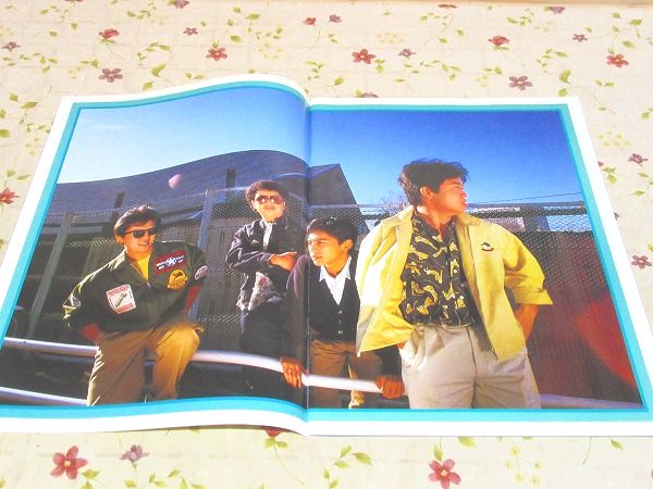 1986オメガトライブ・アーティストブック　プレゼンス　カルロス・トシキ 1986オメガトライブ・アーティストブック プレゼンス カルロス・トシキ