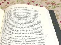 洋書 How Economics Shapes Science