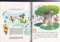 (英文絵本)　WALT DISNESY'S  ALICE in Wonderland WAMEET THE WHITE RABBIT ウォルトディズニー　ふしぎの国のアリス　白いうさぎに会う