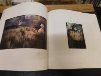 「サラ・ムーン展」　幻惑する巴里の女流写真家
