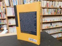 英文書　「Writing manhood in black and yellow」　 Ralph Ellison, Frank Chin, nd the literary politics of identity