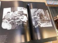「NEW YORK’S　BRAVEST」　eight decades of photographs from the Daily news