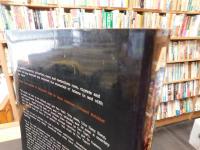 「The NuyorAsian anthology 」　Asian American writings about New York city