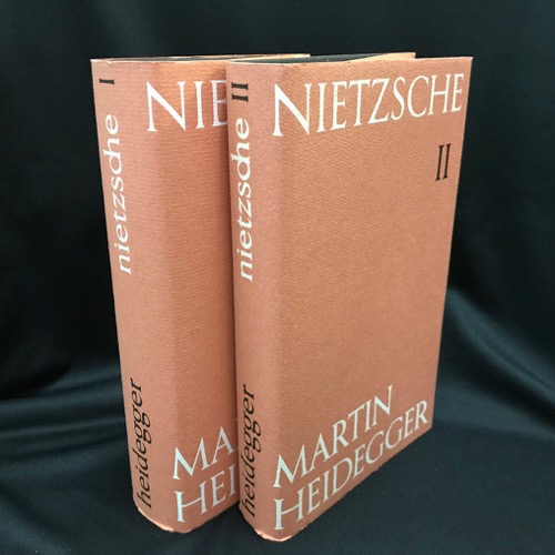 スケールモデル 新作 Ⅰ・Ⅱ NIETZSCHE 2冊(Martin 古本、中古本、古 / Heidegger) 洋書