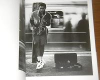 ニューヨーク地下鉄ストーリー　(宛名入りサイン本落款入り)