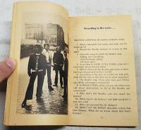 COMPLEAT BEATLES QUIZ BOOK （洋書 完全版 ビートルズ クイズブック）