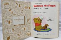 Winnie-the-Pooh meets Gopher (a Little Golden Book リトルゴールデンブック）