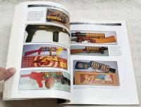 G-Men and F.B.I. Toys and Collectibles: Identification & Values （洋書;英語 G-menとFBI玩具と関連収集品）