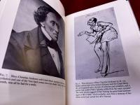 Creating Characters With Charles Dickens　（洋書　英語　ISBN 0-271-00725-7）