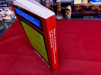 Signs of Performance　An Introduction to Twentieth-Century Theatre　（洋書　英語　ISBN 0-415-10642-7）