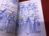 COSTUME 1066-1966　The complete Guide to costume Design and History in over 950 Drawings 　JOHN PEACOCK　（洋書　英語　ジョン・ピーコック　イラスト集）　★画像7枚　ご参照くださいませ（1990年）