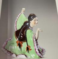 惟美与惟妙：二十世紀五十至七十年代中国陶磁雕塑