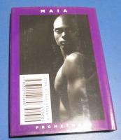 （日古87）洋書　文庫サイズアート写真集　MAIA　Prometheus マイア　モノクロ　1997年
