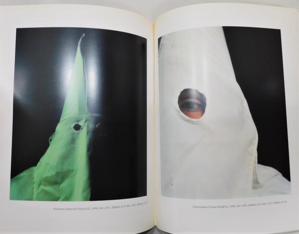 洋書『Andres Serrano WORKS 1983-1993』 / 古本、中古本、古書籍の
