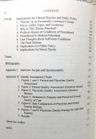 洋書『Defining Personhood : Toward the Ethics of Quality in Clinical Care』