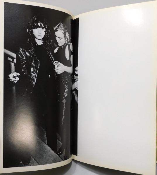 PAPARAZZI』(村上春樹 エッセイ、伴田良輔 構成) / 古本、中古本、古  