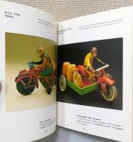 洋書『MOTO GIOCATTOLO : TOY MOTOR-CYCLES』