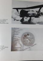 洋書　Dora Kurfurst und rote 13　