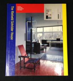 The Rietveld Schröder house　(英) リートフェルトのシュレーダー邸