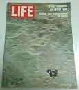 LIFE(Asia Edition) June.23.1969 -THE MOON CLOSE UP: Apollo 10's Photographs in Color【英文雑誌】